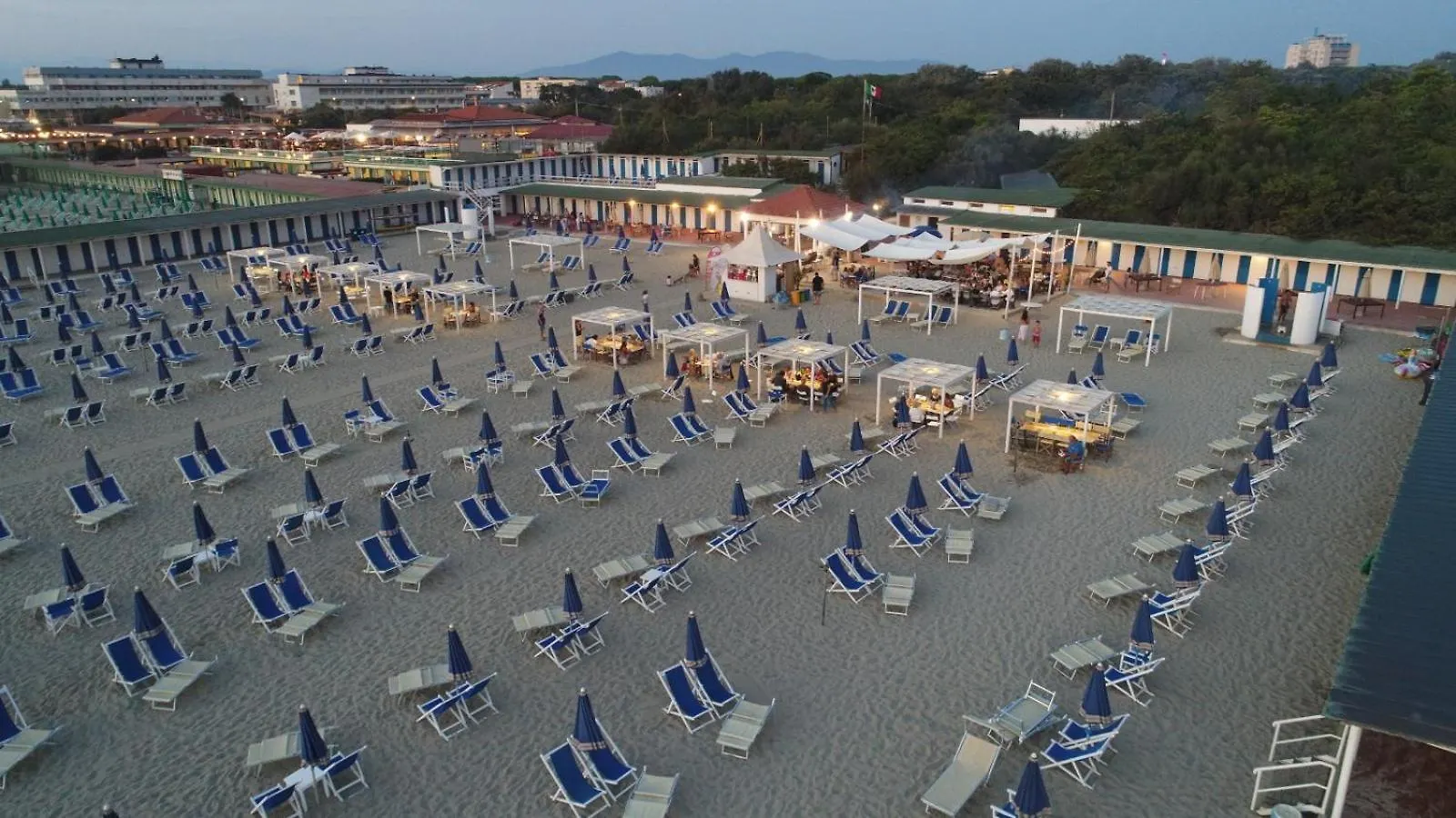 **  Cosmopolitan Golf & Beach Resort Tirrenia Italy