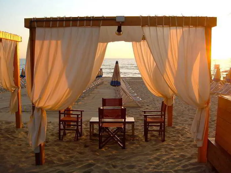 **  Cosmopolitan Golf & Beach Resort Tirrenia Italy